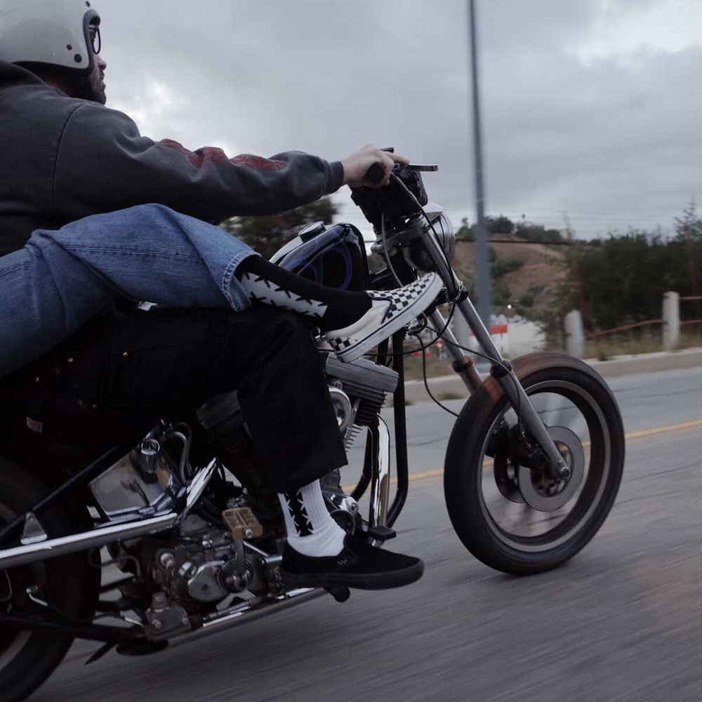 サーフスケートキャンプ × ネスト スポーツ ソックス