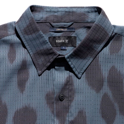 ロアーク "シー レオパード" ブレスアップ シャツ