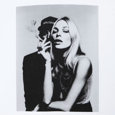 アップルバム “スモーキー セダクション” ティーシャツ