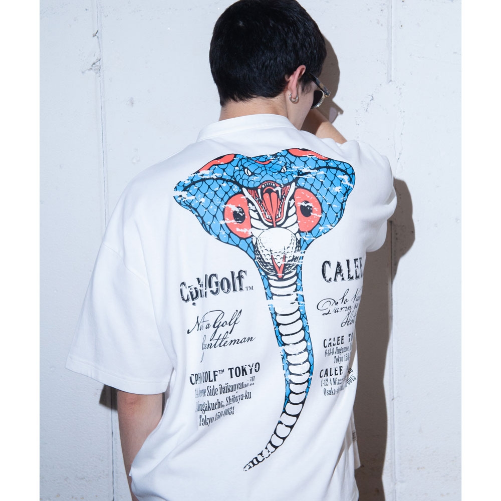 キャリー x キャプテンズヘルム ゴルフ ヘンリーネック コブラ tシャツ