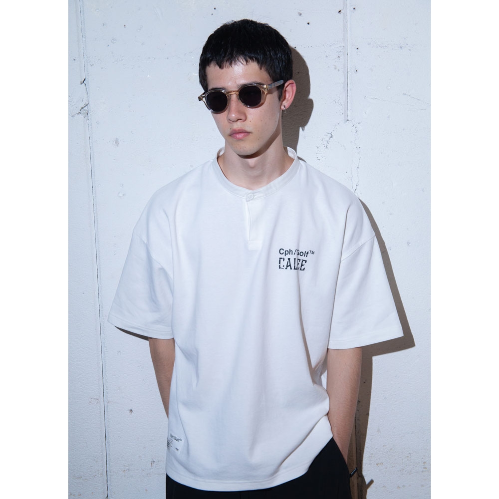 キャリー x キャプテンズヘルム ゴルフ ヘンリーネック コブラ tシャツ