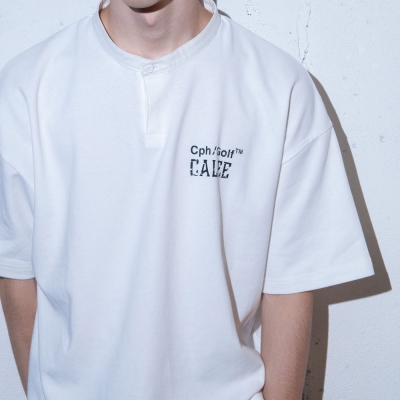 キャリー x キャプテンズヘルム ゴルフ ヘンリーネック コブラ tシャツ