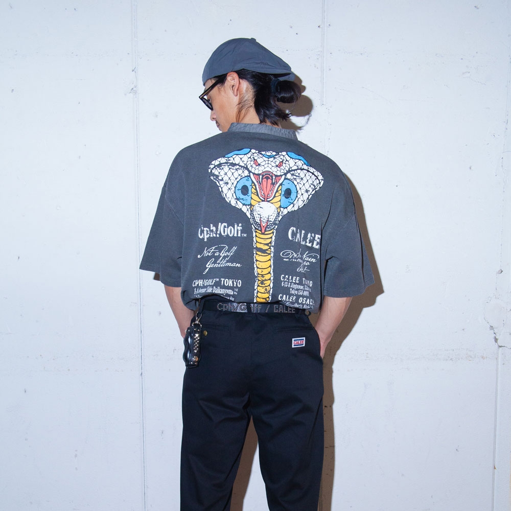 キャリー x キャプテンズヘルム ゴルフ ヘンリーネック コブラ tシャツ