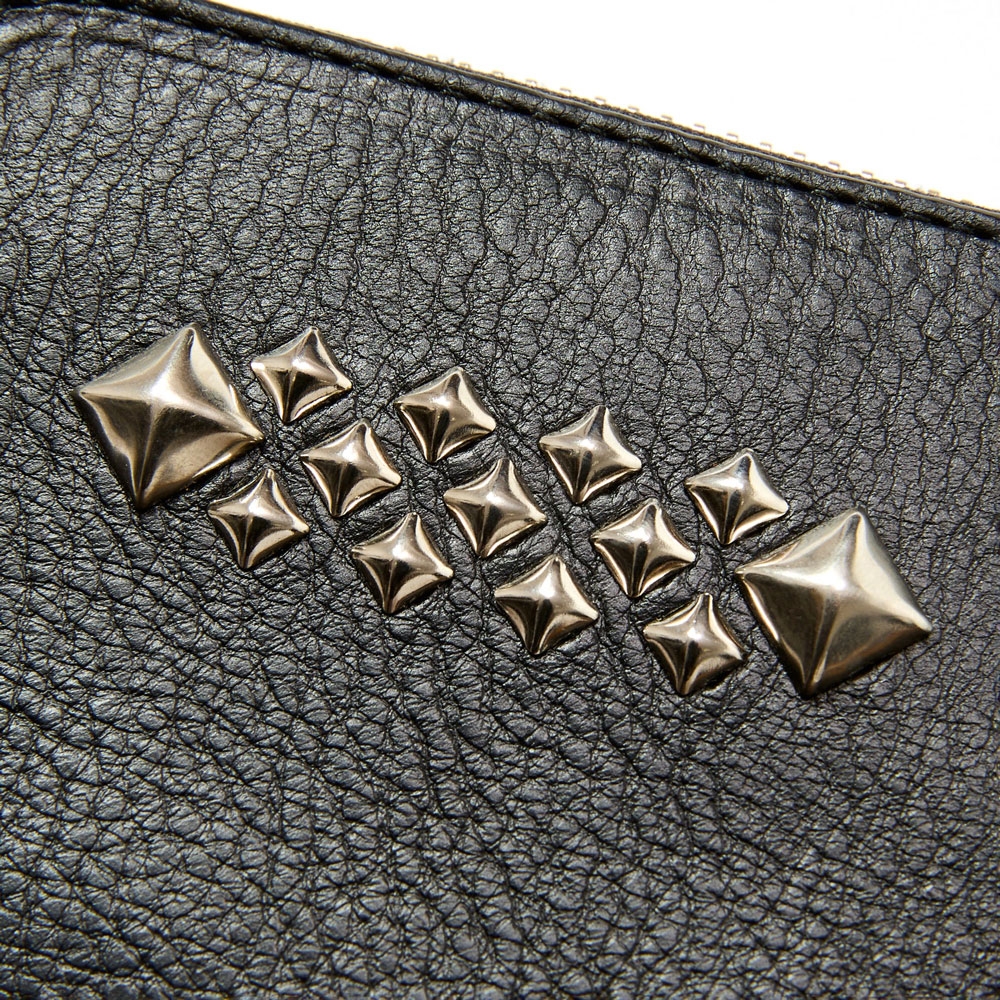 キャリー スタッズ レザー ジップ マルチ ウォレット | CALEE STUDS