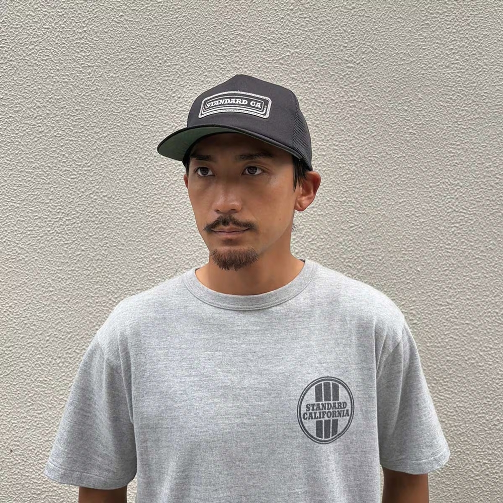 スタンダードカリフォルニア ロゴ パッチ メッシュ キャップ